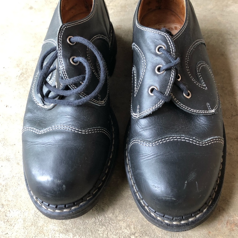 Classic black John Fluevog derby swirl size 9/11